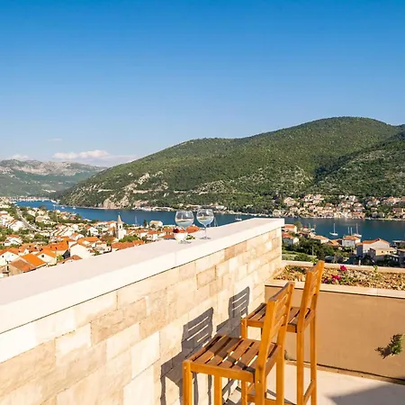 شقة Arcadia- Two Bedroom With Terrace And Sea View *