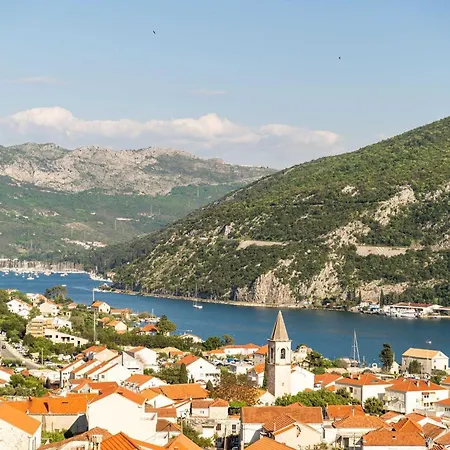 Arcadia- Two Bedroom With Terrace And Sea View Apartament