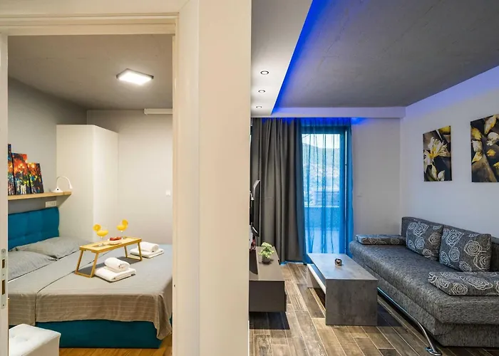 Arcadia- Two Bedroom With Terrace And Sea View *