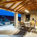 Arcadia- Two Bedroom With Terrace And Sea View